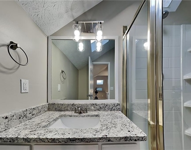677 Longbow Court - Photo Thumbnail 17