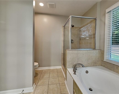 677 Longbow Court - Photo Thumbnail 10