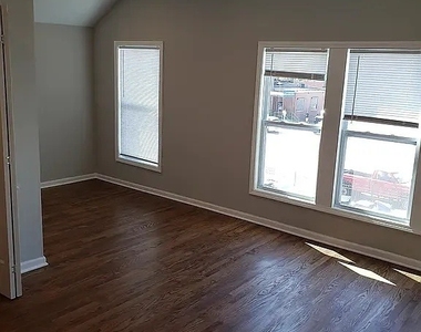 544 W Cullerton Avenue - Photo Thumbnail 7