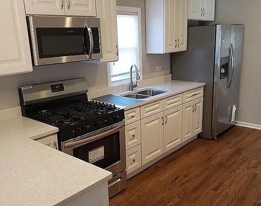 544 W Cullerton Avenue - Photo Thumbnail 1