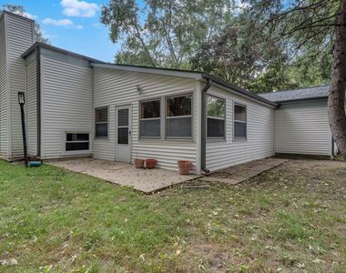 308 Pacific Drive - Photo Thumbnail 24