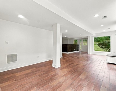 12 Providence Way - Photo Thumbnail 39