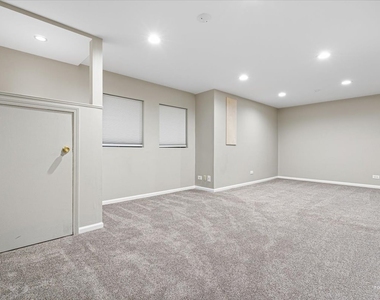 126 Bay Drive - Photo Thumbnail 15