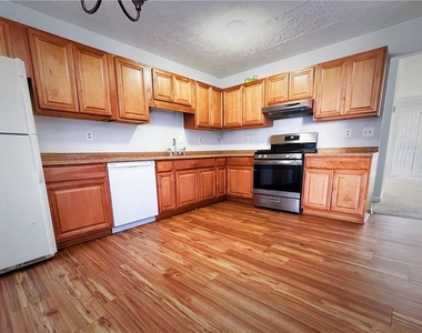 1122 Overland Hill Trace - Photo Thumbnail 5