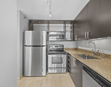 1212 N Lasalle Street - Photo Thumbnail 1