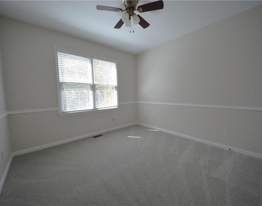 3748 Hickory Manor Drive - Photo Thumbnail 18