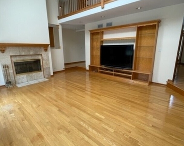 1660 Whistler Court - Photo Thumbnail 34