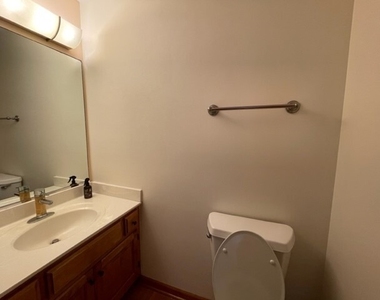 1660 Whistler Court - Photo Thumbnail 41