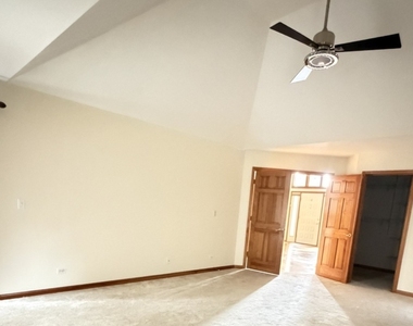 1660 Whistler Court - Photo Thumbnail 28