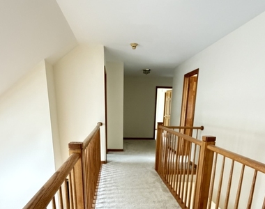1660 Whistler Court - Photo Thumbnail 49