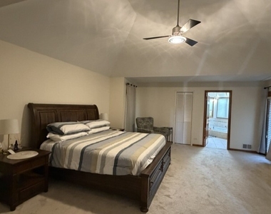1660 Whistler Court - Photo Thumbnail 10