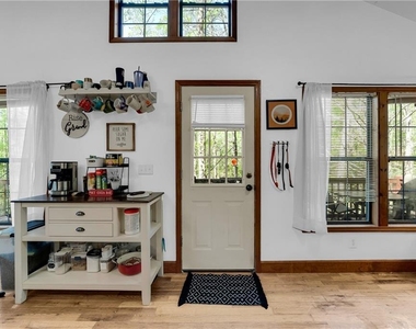 294 Brookwood Lane - Photo Thumbnail 8