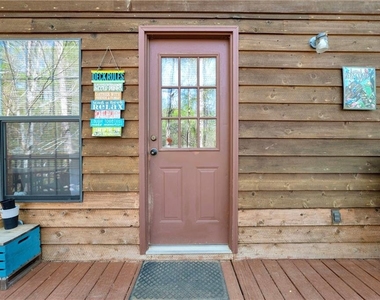 294 Brookwood Lane - Photo Thumbnail 6