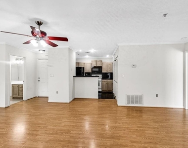1452 Keys Crossing Drive - Photo Thumbnail 12