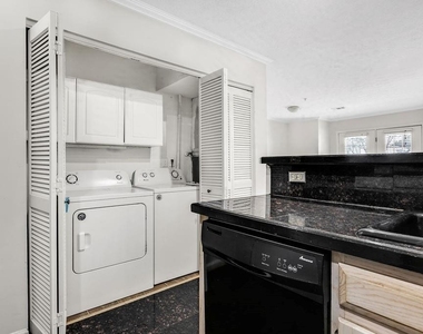 1452 Keys Crossing Drive - Photo Thumbnail 10