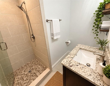 2503 Habersham Drive - Photo Thumbnail 7