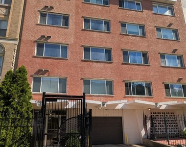 5953 N Kenmore Avenue - Photo Thumbnail 10