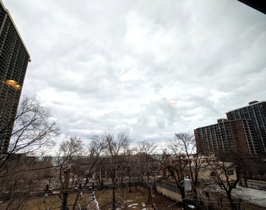 5953 N Kenmore Avenue - Photo Thumbnail 6