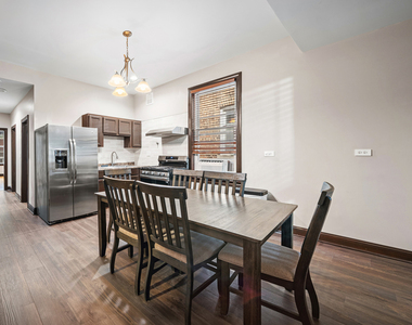 2737 W 22nd Place - Photo Thumbnail 5