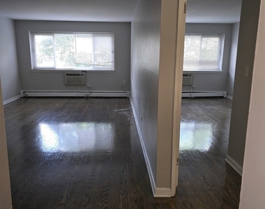 6619 N Sheridan Road - Photo Thumbnail 4