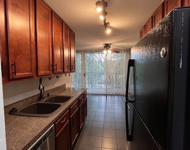 5950 Oakwood Drive - Photo Thumbnail 8