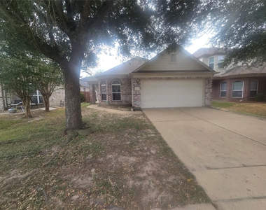 19319 Clevera Walk Lane - Photo Thumbnail 1