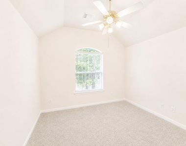 98 W Knightsbridge Drive - Photo Thumbnail 24