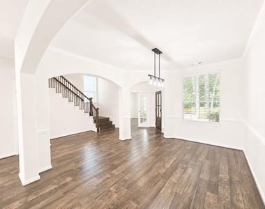 98 W Knightsbridge Drive - Photo Thumbnail 11