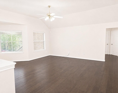 98 W Knightsbridge Drive - Photo Thumbnail 21