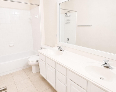 98 W Knightsbridge Drive - Photo Thumbnail 22