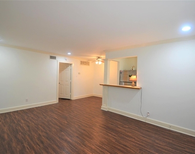 2414 Morse Street - Photo Thumbnail 10