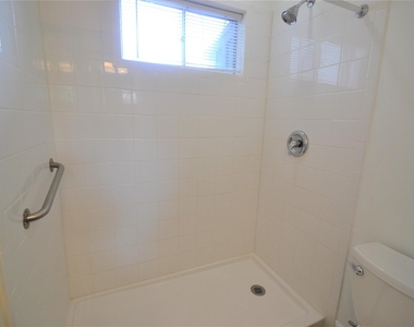2414 Morse Street - Photo Thumbnail 18