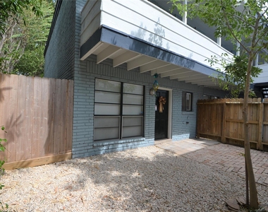 2414 Morse Street - Photo Thumbnail 1