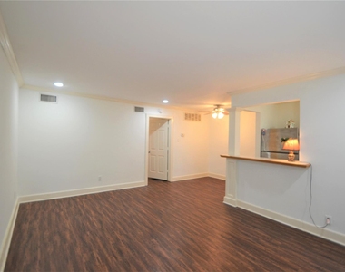 2414 Morse Street - Photo Thumbnail 11