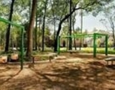 16326 Silver Emperor Street - Photo Thumbnail 35