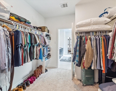 16326 Silver Emperor Street - Photo Thumbnail 19