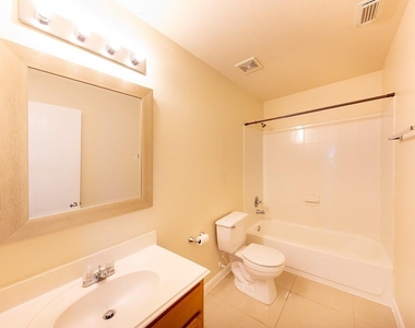 29235 Legends Hill Drive - Photo Thumbnail 14