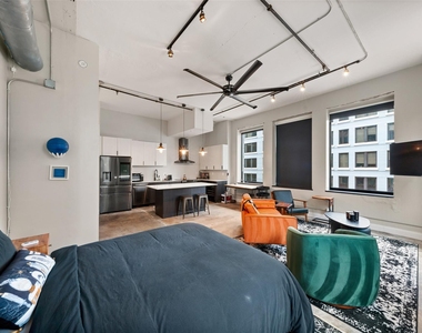 705 Main St Nw - Photo Thumbnail 4