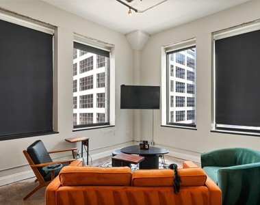 705 Main St Nw - Photo Thumbnail 10