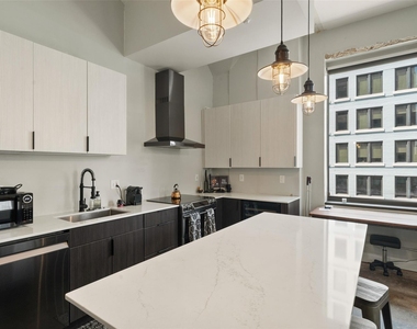 705 Main St Nw - Photo Thumbnail 11