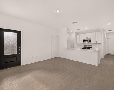 26615 Coast Redwood Drive - Photo Thumbnail 29
