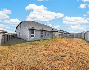26615 Coast Redwood Drive - Photo Thumbnail 45