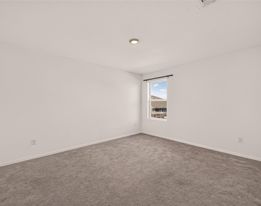 26615 Coast Redwood Drive - Photo Thumbnail 27
