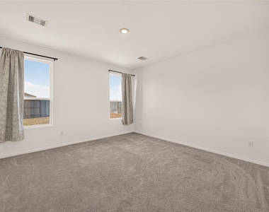 26615 Coast Redwood Drive - Photo Thumbnail 13