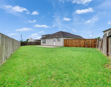 14114 Pecan Hill Court - Photo Thumbnail 15