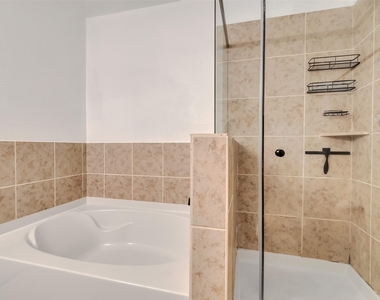 14114 Pecan Hill Court - Photo Thumbnail 9