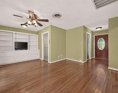 4517 Lido Lane - Photo Thumbnail 11