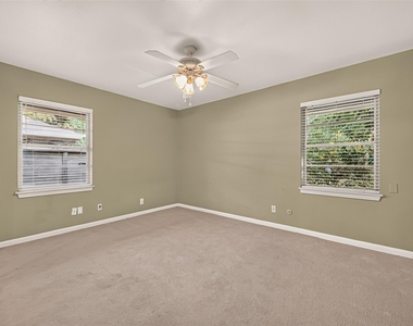 4517 Lido Lane - Photo Thumbnail 31