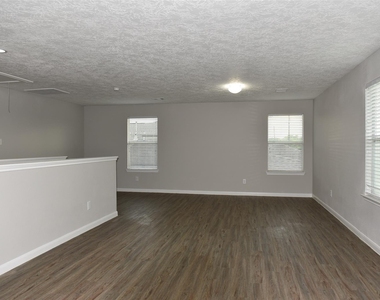 18214 Tupper Bend Lane - Photo Thumbnail 11
