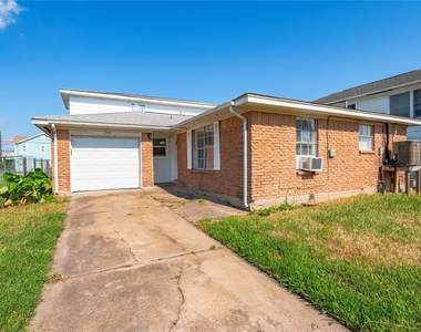 1706 Bayou Homes Drive - Photo Thumbnail 1
